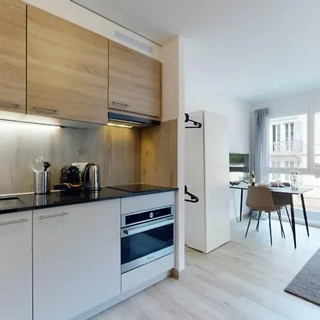 Studio Meuble #208 - Swiss *